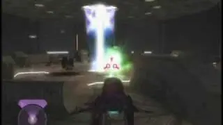 Halo 2 Final Boss Using a Banshee