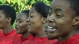 Wimbo& Nipishe & Nabii kijana by Injili Family choir