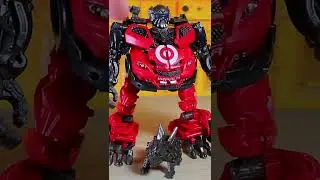 QUICK REVIEW: Transformers Studio Series Dark of the Moon LEADFOOT