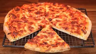 How to Make a Delicious Cheese Pizza | Beginner Guide