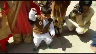 छोटे बच्चे का मस्त डांस 2 साल के छोटे बच्चे का ऐसा डांस आपने पहले कभी नहीं देखा होगा