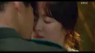 first kiss kang mo yeon and yoo si jin || 태양의 후예 || Descendants Of the Sun