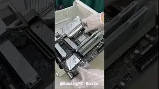 Bir Dakikada Beyaz Sıvı Soğutmalı  Rtx 4070 Kasa Toplamak 