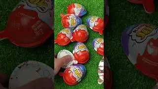 Kinder Surprise Eggs / ASMR Satisfying video / A Lot of Candy