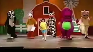 Barney Song : Down on Grandpa's Farm (Barney in Concert)