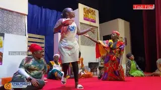 Nseko Buseko!! Allan Cruz Akyamudde Abantu nga Azanya Maama Brighton Ku Theatre Labonita Live.