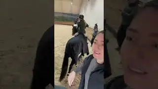 А как вы поддерживаете своих сокамандников?😂 #horse #horseriding #кони #конкур #конныйспорт #лошадь