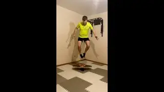 Виды упражнений на баланс борде. Начальные трюки