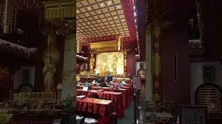 Chinese temple in Chinatown Singapore 🇸🇬 #shorts