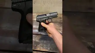 HK USP Compact 9mm v1