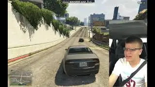 GTA V Singing man crash