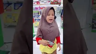 KAYLA BISA SULAP😅AZKA GAGAL DAPAT COKLAT🤣🤪 #trending #comedyterbaru #funny #ngeshortsbareng