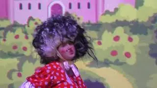 Спектакль - Голый король