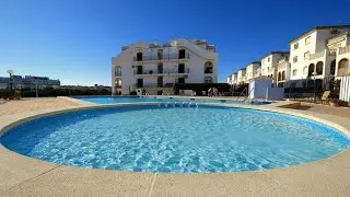 €154,950- 3 bedroom, 2 bathroom penthouse apartment in La Zenia.