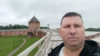 Олег 102 в прямом эфире! Экскурсия по кремлю в Великом Новгороде.