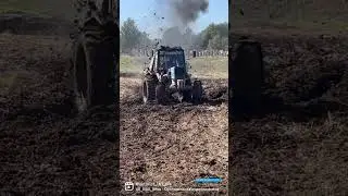 Синий трактор в замесе 