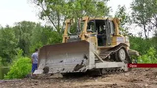 24052023 В Орске демонтируют мост в парке Строителей