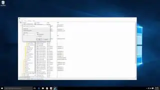 How to show Windows 10 version and build number on your desktop