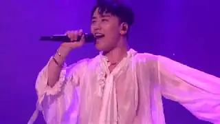 [@ririplay1212] THE GREAT SEUNGRI in BUSAN - LOVE IS YOU