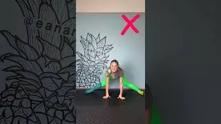 Middle Split Tutorial for Beginners🔥👍🏻😱 #howto #flexibility #gymnast #easy #split #wow