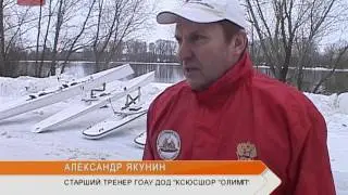 Новые лодки в школе гребл