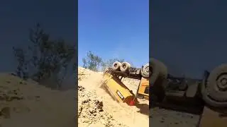 dumper crashed in ret