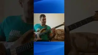 Развитие подвижности мизинца на бас-гитаре #shorts