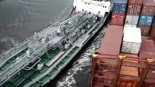 Ship Collision Caught on Tape