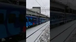Поезд 