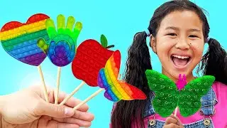 Jannie Make Crazy Candy Pop it Sweets | Pop it Challenge for Kids