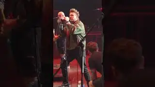 When you’re ripping a Papa Roach cover and the OG Jacoby comes on to show you how it’s done🤘