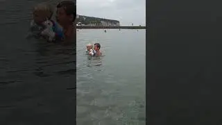 Чёрное море. с. Дивноморское. 30.08.24г.Вода прозрачная и чистая