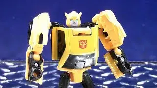 TRANSFORMERS GENERATIONS TITANS RETURN LEGENDS CLASS BUMBLEBEE VIDEO TOY REVIEW