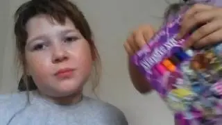 Что лежит в портфеле.Вика и Вероника.😄
