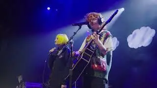 Cavetown - Smoke Signals (ft. Tessa Violet) (Live at Brooklyn Bowl Nashville)