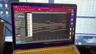 MPC Software Making Chord Progressions with Free Midi Pack