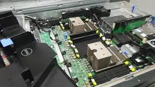 Dell compellent sc8000 compare r720