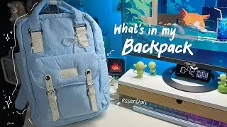 What's in my backpack 🎒 Third year of college | essentials