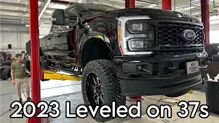 2023 Ford F-250 XLT COVERT Edition 2.5” Leveled on 37s