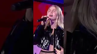 Aleyna Tilki - Sen Olsan Bari ( Vodafone FreeZone - Saçma Güzel ) 