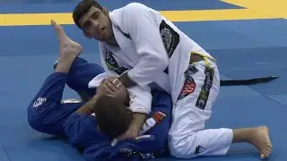 Leandro Lo VS Sean Roberts / Pan Championship 2013