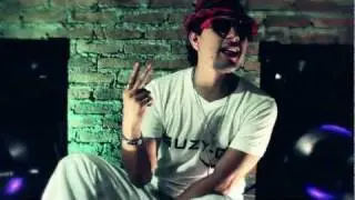 Xtreme Flow Ft Alex y Giuseppe Lijeroni Tu Estas Buena Official Video (New Reggaeton 2012)