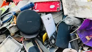 Looking for used phones in abandoned landfills Restoration broken phone