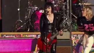 Miley Cyrus - Super Bowl pre game concert with Billy Idol and Joan Jett