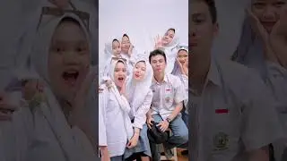 Ide Pose Self Photo Studio Grup Bareng Temen SMA 