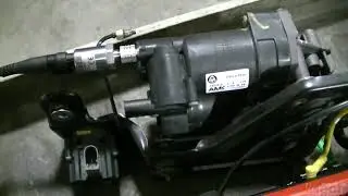 BMW X5  air suspension compressor testing