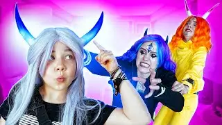 Dedication to the school of demons! Emilie got the demon horns! Tom's sister is angry!