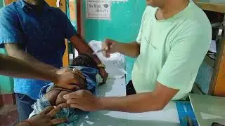 😭aaj phir ek bacho ko injection dena para Injection wala video|| girl injection wala video||🤔