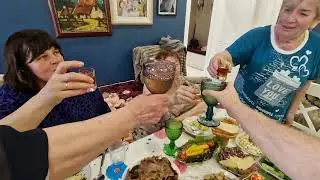 ДЕНЬ РОЖДЕНИЯ НАДИ  ЗАСТОЛЬЕ