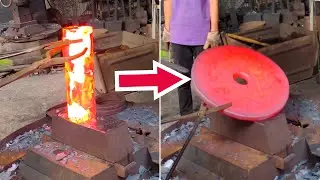 So Satisfying: Red-Hot Steel Forging from Massive Cylinder to Flat Round Plate